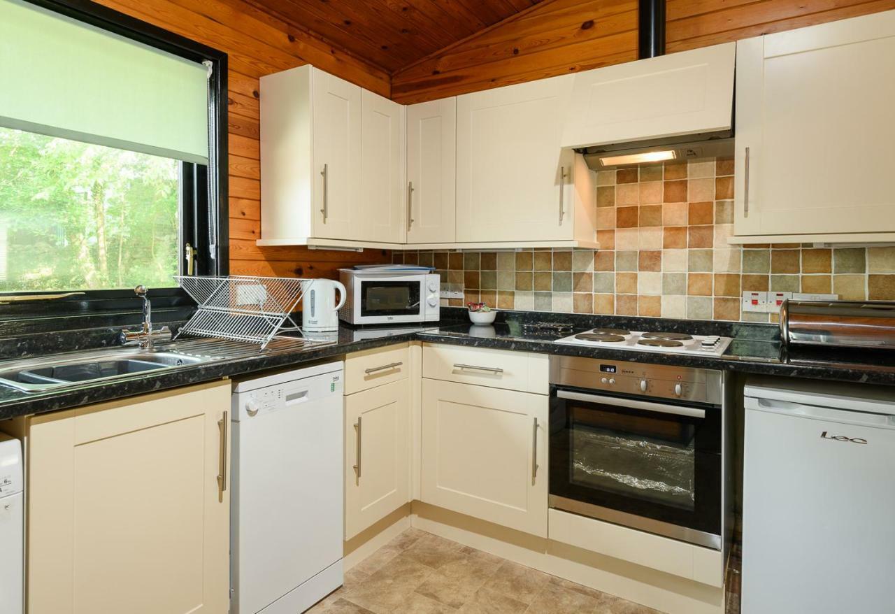 Woodlands Hotel & Pine Lodges Grange-over-Sands Exterior foto